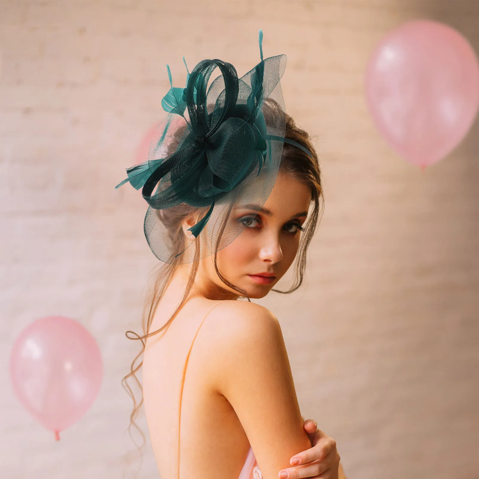

Emerald Green Mesh Ribbon Hairband Fascinator Hat for Women Tea Party Bridal Accessories Wedding Banquet Headwear