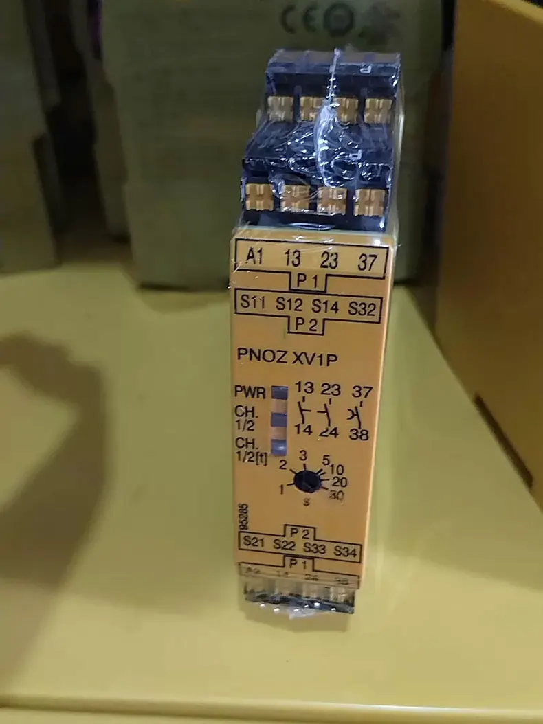 Brand New 787601 Safety Relay 787601  FedEx /UPS / DHL fast delivery Warranty One-year