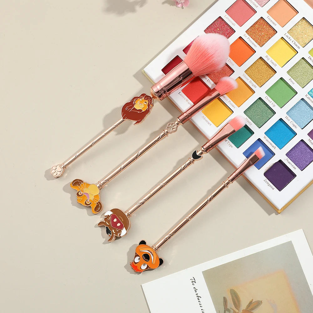 ชุดแปรงแต่งหน้า Lion King 4 ชิ้น, แปรงอายแชโดว์ Simba น่ารักการ์ตูน, แปรงแต่งหน้าใยโลหะ, เครื่องมือแต่งหน้าตาเหมาะสําหรับ f