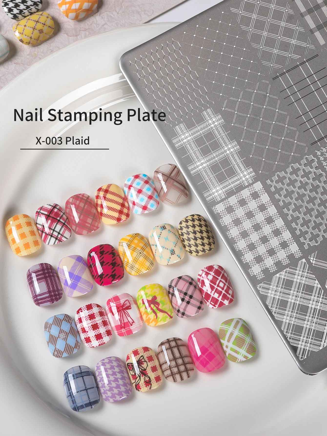 格子縞の幾何学模様ネイルアートテンプレート、プロ仕様ネイルメ - Nail Art Leopard のレビューと価格