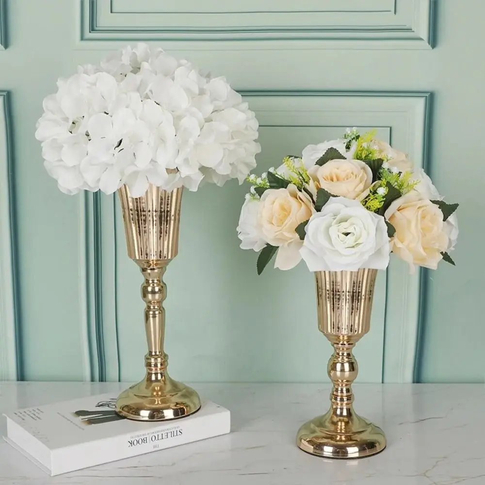 Romantic Wrought Iron Gold Iron Vase FIower Art Anti-fall Wedding Photo Props Golden Simulated Flower Holders Flower Arrangement