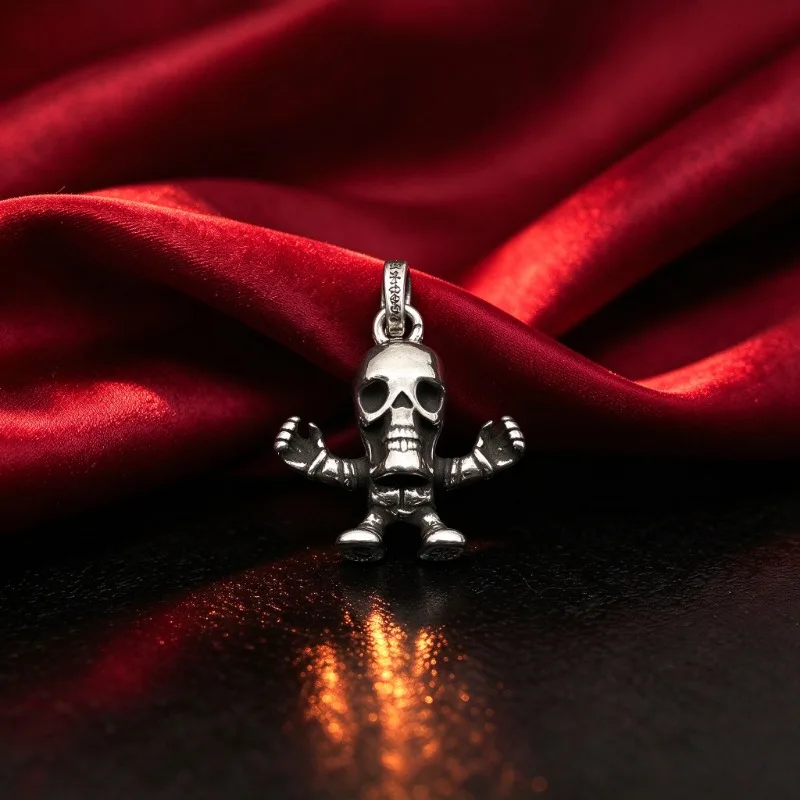 Men Women Retro Punk Cross Pendant, Stainless Steel Gothic Carved Charm Necklace, Hip Hop Trendy Statement Accessory, Wear for Daily Life Party, Nice Jewelry Gift for Your Loved Ones