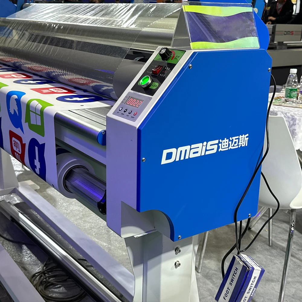 1600mm Width Automatic High Speed Cold Lamination Machine 110V/220V 1500W Heating 0-8m/min 28mm Thickness