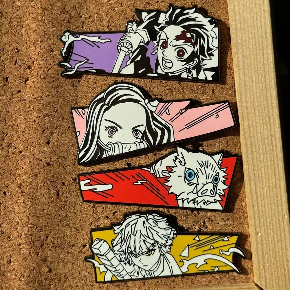 Anime Demon Slayer Badges Pendant Kamado Tanjirou Nezuko Zenitsu Inosuke Pins Manga Kimetsu No Yaiba Brooches Bag Clothes Lapel