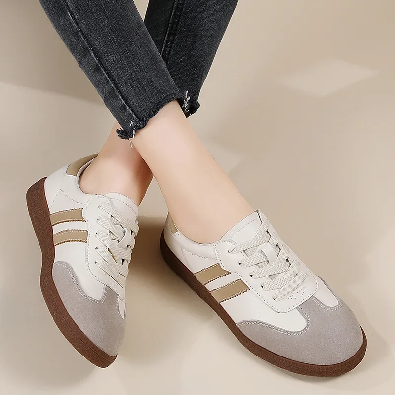 Women Flat Luxury Shoes 2024 New Classic Ladies Vulcanzed Shoes Women Leather Retro Low Cut Lace-ups Casual Board Shoes