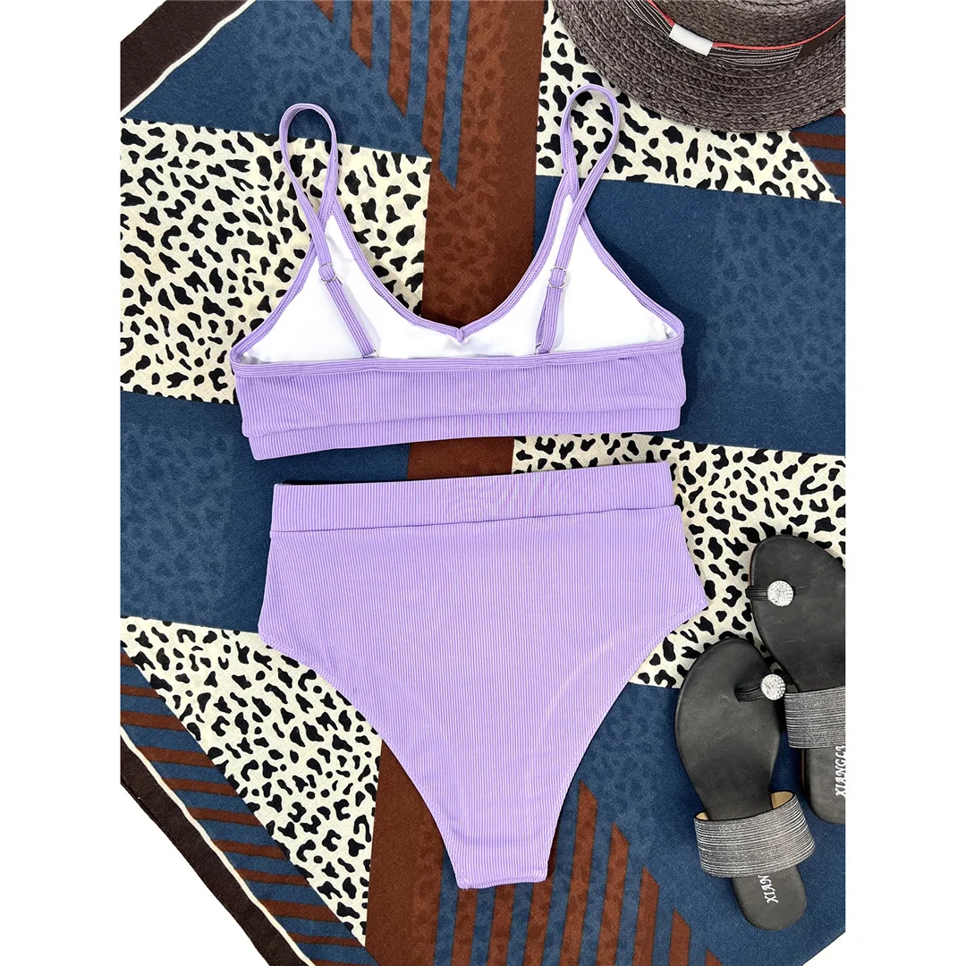 Neuer, gerippter, gepolsterter Bikini mit hoher Taille in 4 Farben, Damen-Badeanzug, zweiteiliges Bikini-Set, Badebekleidung, Badeanzug, Modell V3768. – Detail 17