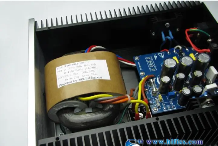 Teradak DC-100W مصدر طاقة خطي عالي الأداء تيار عالي 12 فولت/6.25 أمبير ترشيح طبقة مزدوجة عملية ثابتة للغاية