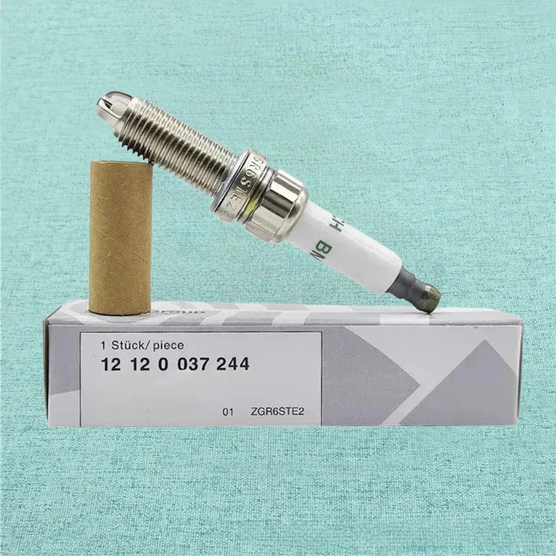 

4PCS Spark Plug 12120037244 ZGR6STE2 For BMW E60 E64 E71 E82 E87 E88 E90 E91 E92 E93 F02 X6 Z4 35i 120 135 320i 335 535i 640 740
