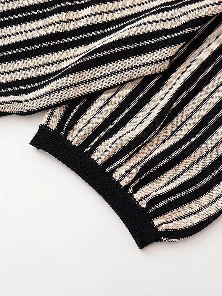 TRAF maglione a righe a maniche corte con collo rotondo semplice e temperamento casual da donna in stile europeo e americano