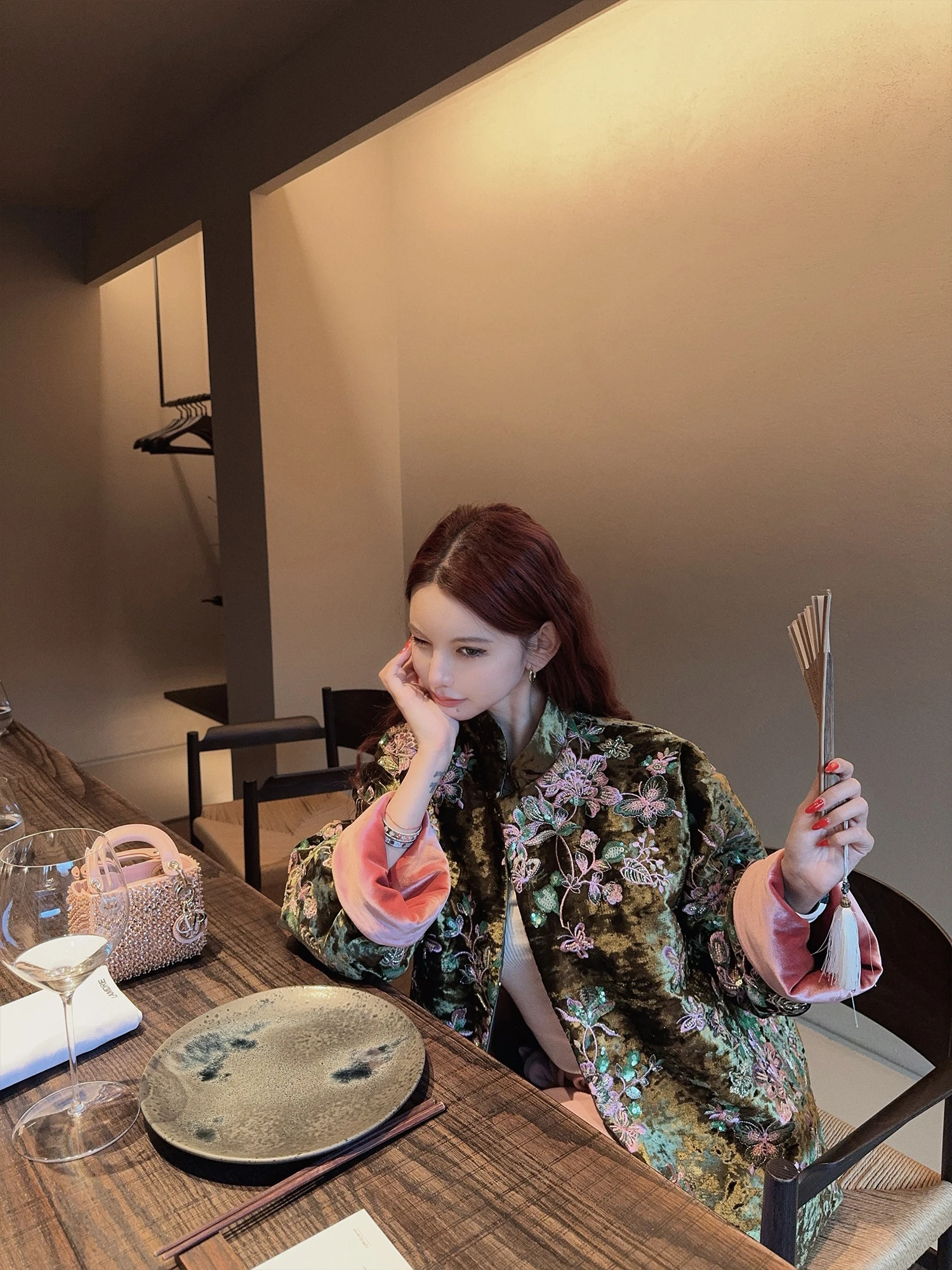 

Zhaochencen New Chinese Sle Heavy Embroidery Velvet Cotton Jaet Women Winter National Spirit High-End Feeling Stand Colla...