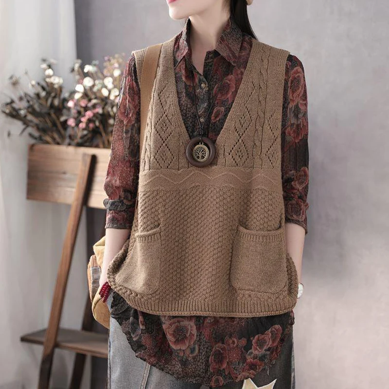 Women Vintage Hollow Pockets Sleeveless Outewear Knitted Sweater Vest Spring Autumn Casual Solid V Neck Loose Pullover Waistcoat