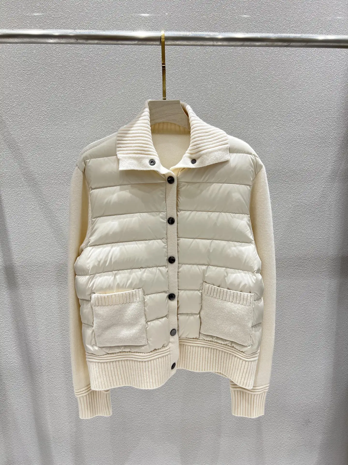 Otoño e Invierno nueva moda de alta calidad Casual Cachemira costura abajo chaqueta solapa Cardigan mujeres