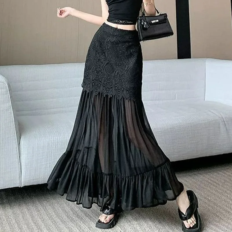 Chic Beautiful High-waisted Simple Solid Color 2025 Summer New Office Lady Fashion Lace Splicing Mesh A-word Skirt