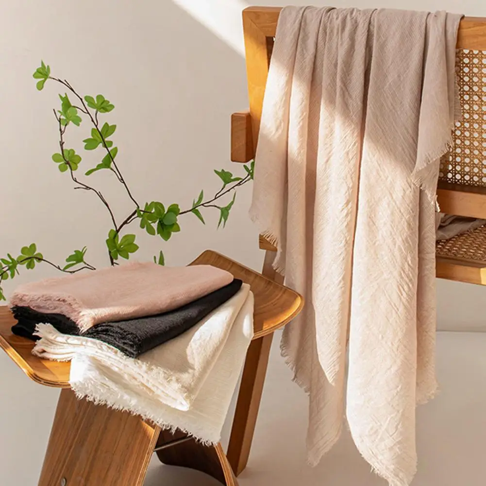 

Матовая шифоновая накидка-шаль 2026 для женщин: дышащая, солнцезащитная, легкая, для кондиционированных помещений, пляжное полотенце-покрывало