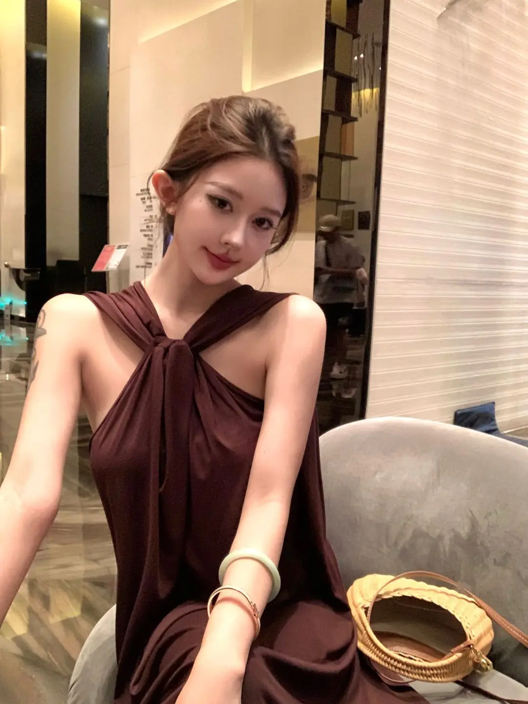 فساتين نسائية فستان حفلة خطوبة ضيف ربيع مشروط هالترنيك ديزي سموكينج متوهج ميدي نزهة حضرية فتاة حلوة نقية مثيرة