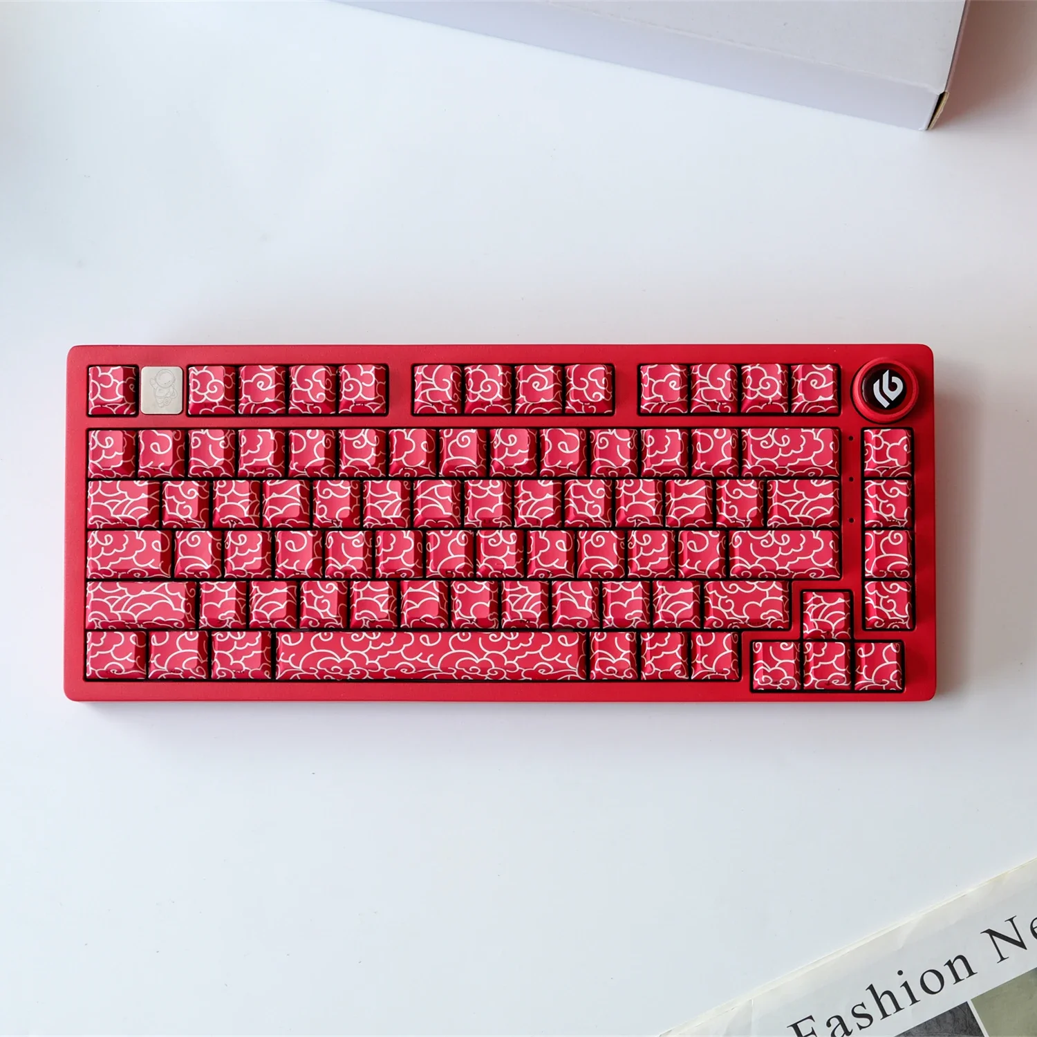 Xiangyun side engraved transparent keycap PBT original height, thermal sublimation, mechanical keyboard cap