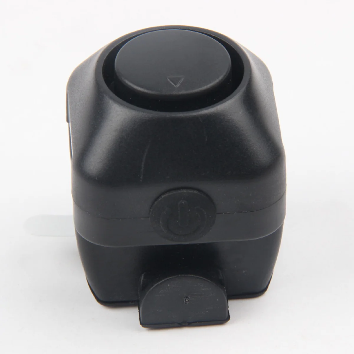 

Bike Bell Electronic Loudspeaker Mountain Bike Bell Small Simple Colorful Bike Trumpet for Woman Man (Random Color)