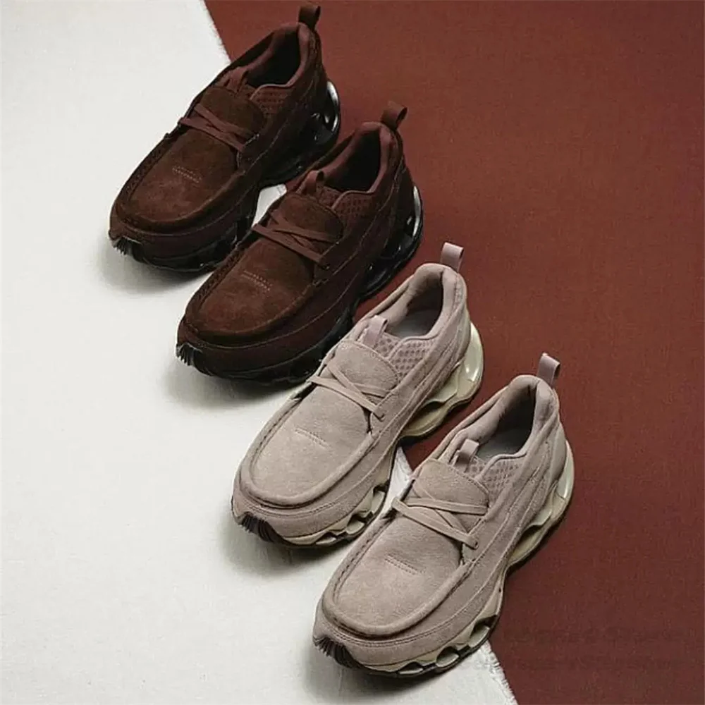 Leisure Commuting Sports Shoes Trendy Outdoor Running Shoes Men Thick Soled Hiking Shock-Absorbing Low Top Lace Up Loafers
