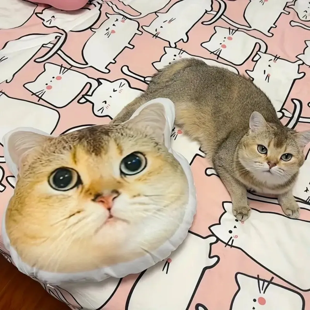 Customisable Adorable Pet: Hilariously Unique Pet-Shaped Home Cushion The Perfect Gift for Pranking Friends
