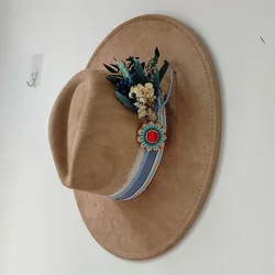 9.5CM Wide Brim Suede Hat for Men and Women Autumn and Winter Retro Fedora Hat Fashion Dried Flower Accessories Hat Wedding Hat