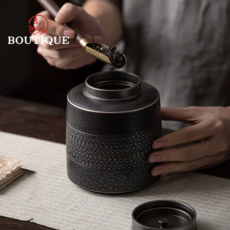 

Exquisite Coarse Pottery Tea Tank Seal Moisture Proof Handmade Silver Black Jumping Knife Storage Tank Tea Ceremony Accessories