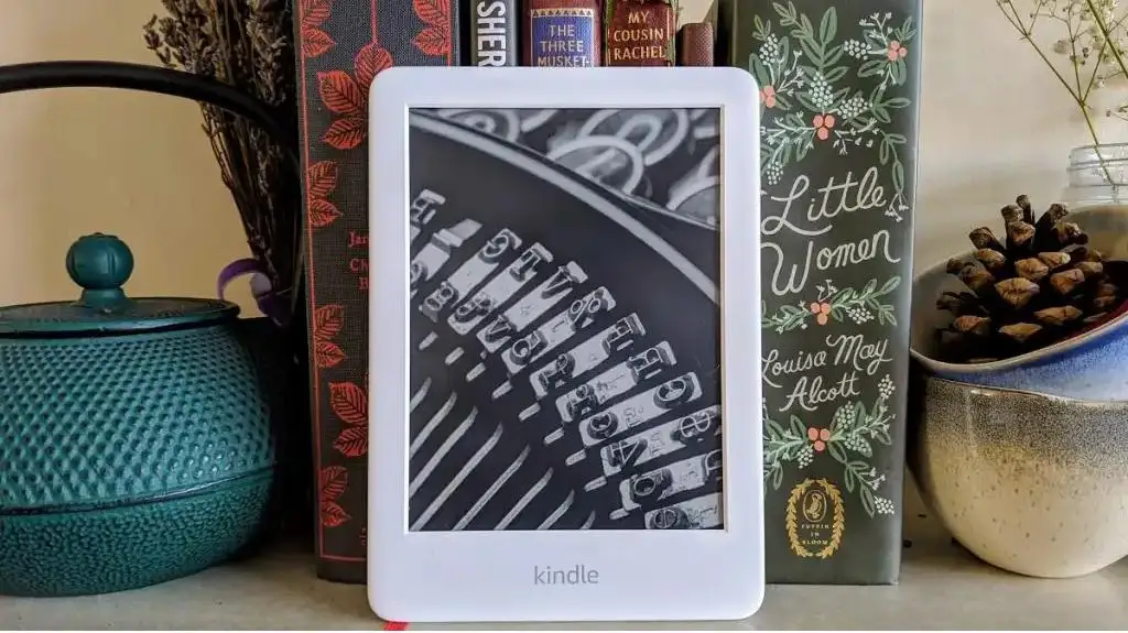 Kindle (الجيل العاشر)، شاشة 6 بوصات مع ضوء مدمج، WiFi /4G/8G خصم لفترة محدودة