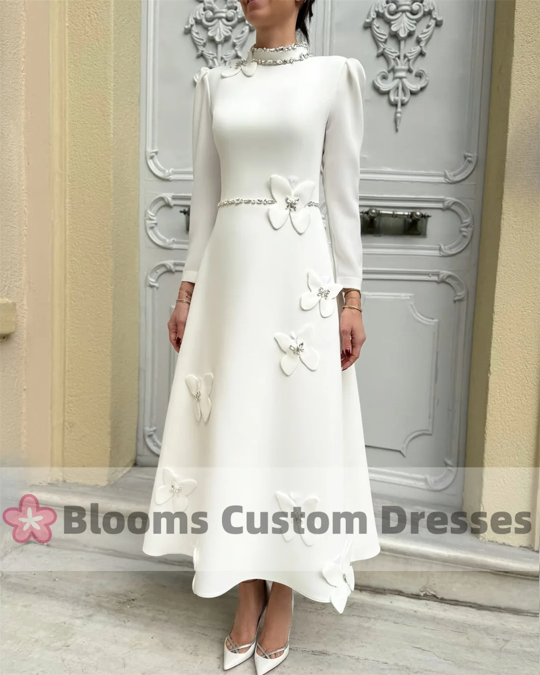 Customized High Collar Crepe Crystal Evening Dresses with Butterfly Applique Formal Long Sleeves A-line Elegant Prom Dress