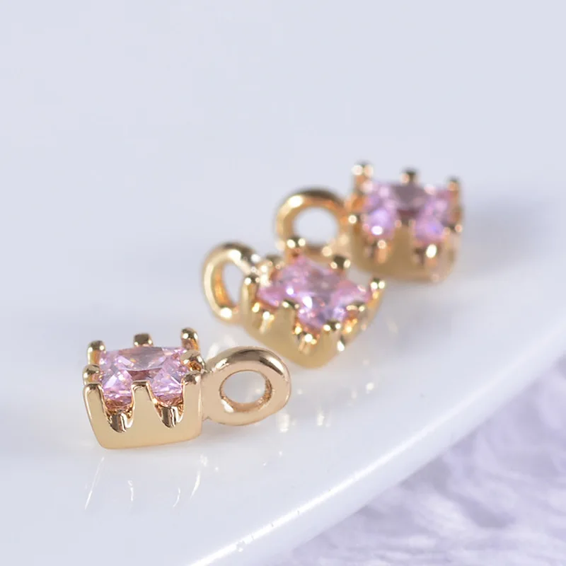 

50pcs DIY charm 4mm square micro small pendant with gold zircon copper material crown earrings accessories