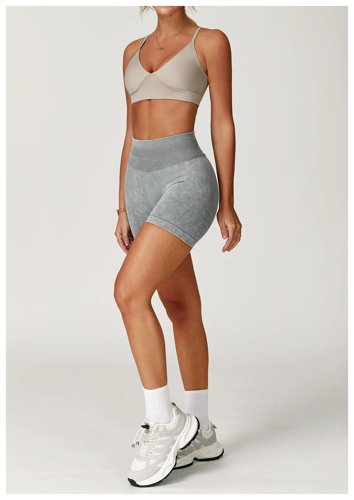 Size chart and fit details