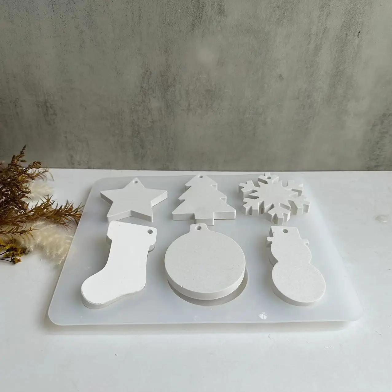 Christmas Hanging Sign Silicone Mold Bell Socks Snowflake Pentagram Christmas Tree Plaster Moulds