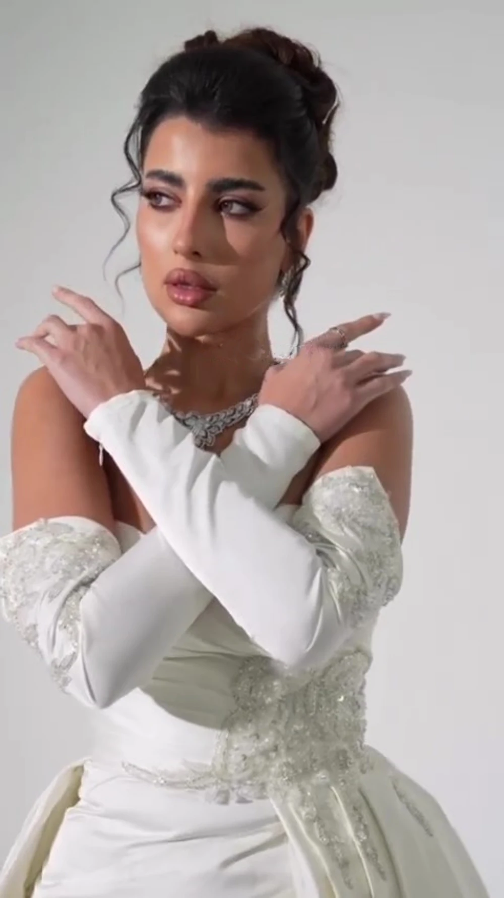 Hochwertige funkelnde exquisite Jersey Pailletten Perlen geraffte A-Linie schulter freie maßge schneiderte Anlass Kleid lange Kleider