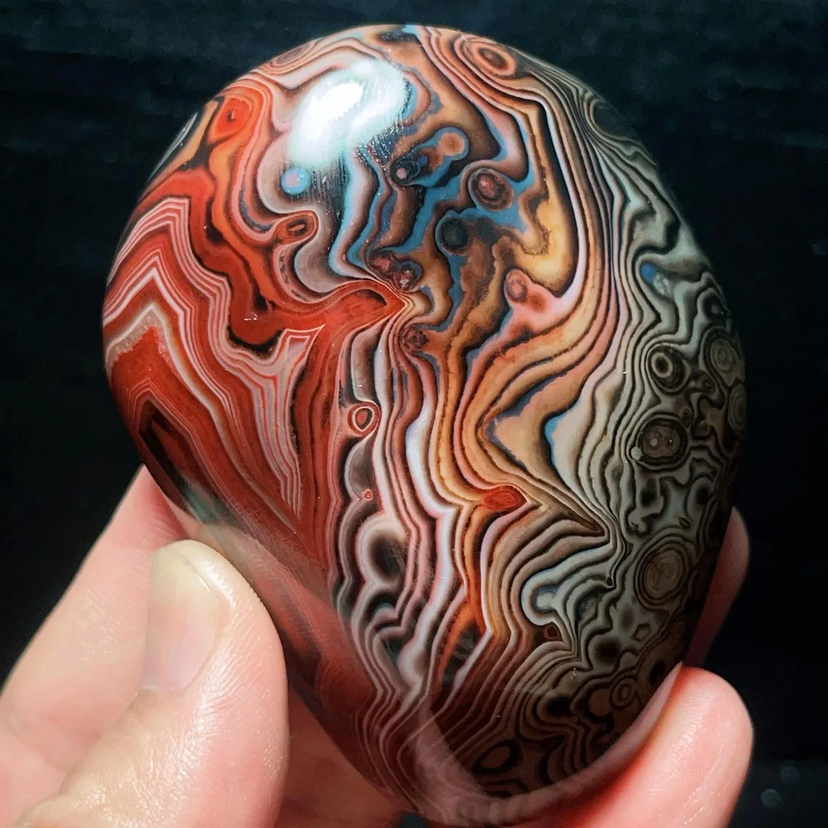 4PC Translucent Beauty Banded Agate Palm Stone, Tumbled Polished, River Stone, Gift Giving, Natural Stone, Crystal Collection