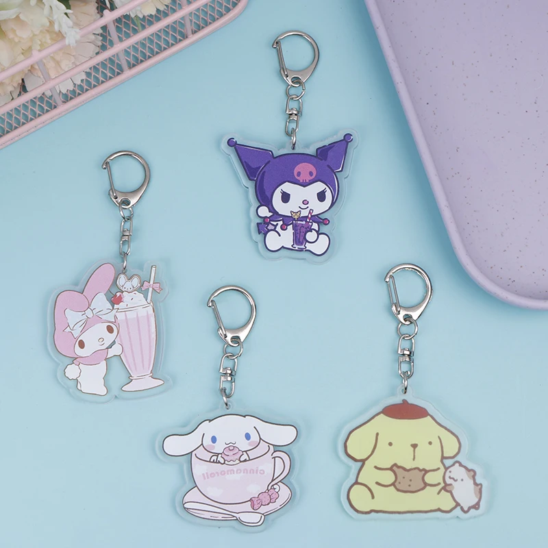 Llavero con colgante de mochila Sanrio Melody, figuras de acción de Anime, Kuromi acrílico, llavero pequeño de dibujos animados para pareja, 1 unidad