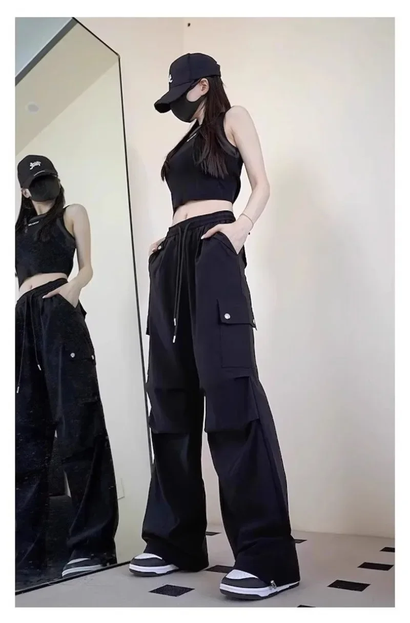 

Классические и стильные новые спортивные штаны для пар. Свободные и удобные широкие брюки. Персонализированные и многофункциональные походные брюки.