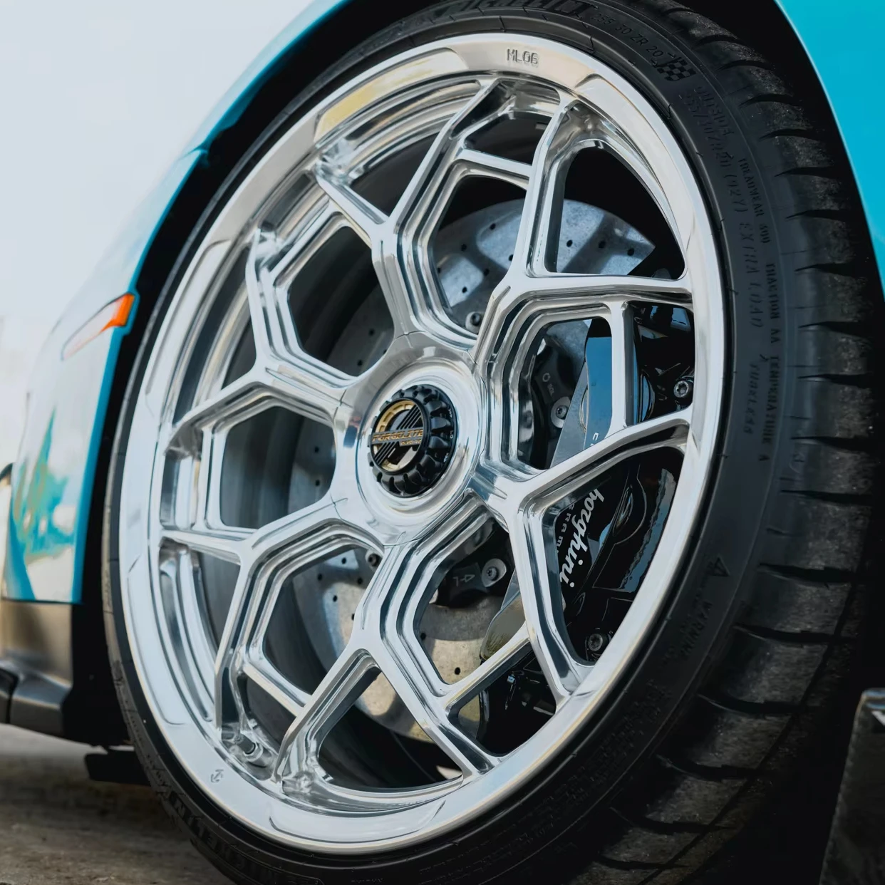 Borui Forged Wheel Monoblock Custom Process 5x114.3 5x130 For M3 M5 Ferrari Ranger Rover 16-26Inch Luxury Alloy Car Wheel Rim