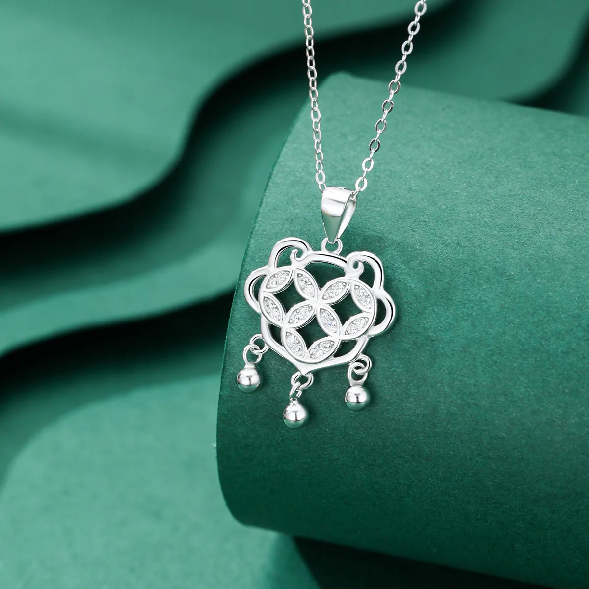 S999 Sterling Silver Safety Lock Necklace Collarbone Chain image 3