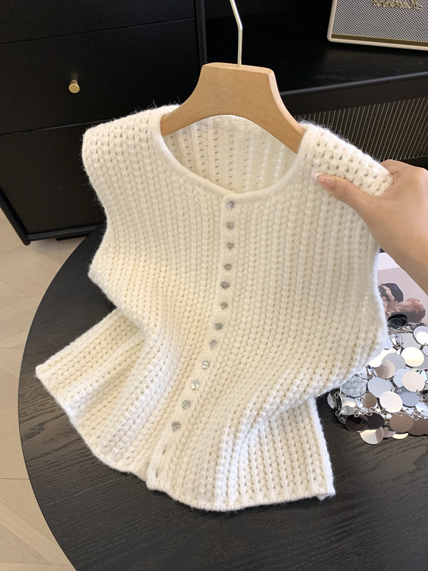 

Вязаный жилет Svel, цветной круглый кардиган на одной пуговице, осень 202, ленивый винтажный открытый кардиган, женский топ