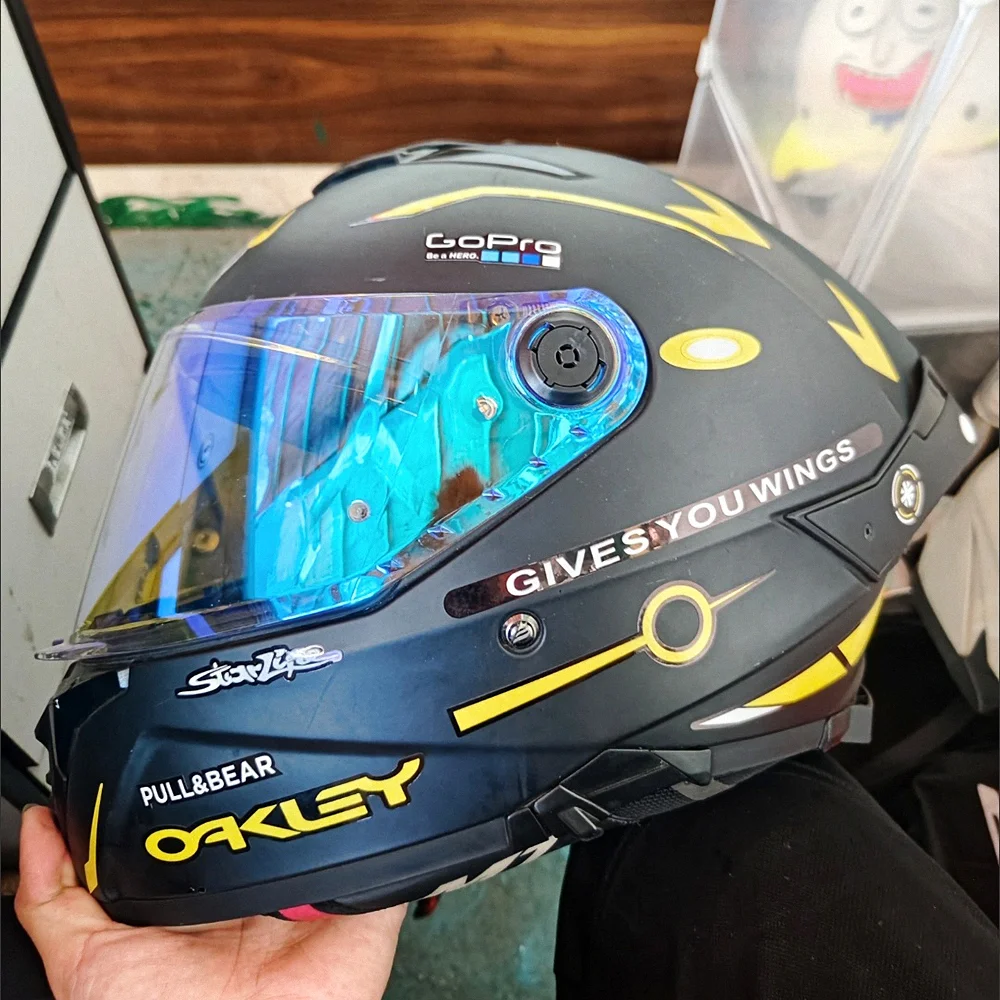 สําหรับ Arai หมวกกันน็อกสติกเกอร์ KTM Yamaha Honda Kawasaki BMW CF MOTO Aprilia Benelli Suzuki Ducati รถจักรยานยนต์อุปกรณ์เสริม Casque Decal