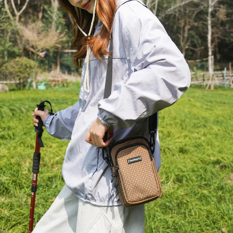 Lightweight outdoor sports chest bag, unisex crossbody bag, portable shoulder bag, travel and hiking vertical phone bag