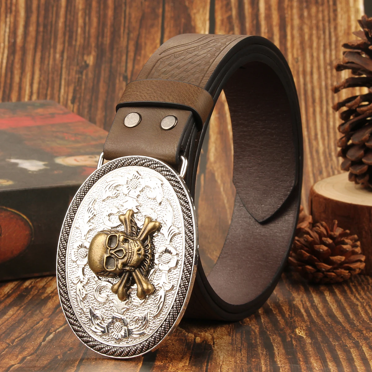 العلامة التجارية الفاخرة الرجال الغربية الدنيم حزام الجمجمة مجلس مشبك الشباب خمر عادية تنوعا حزام الجينز حزام للرجال الملحقات