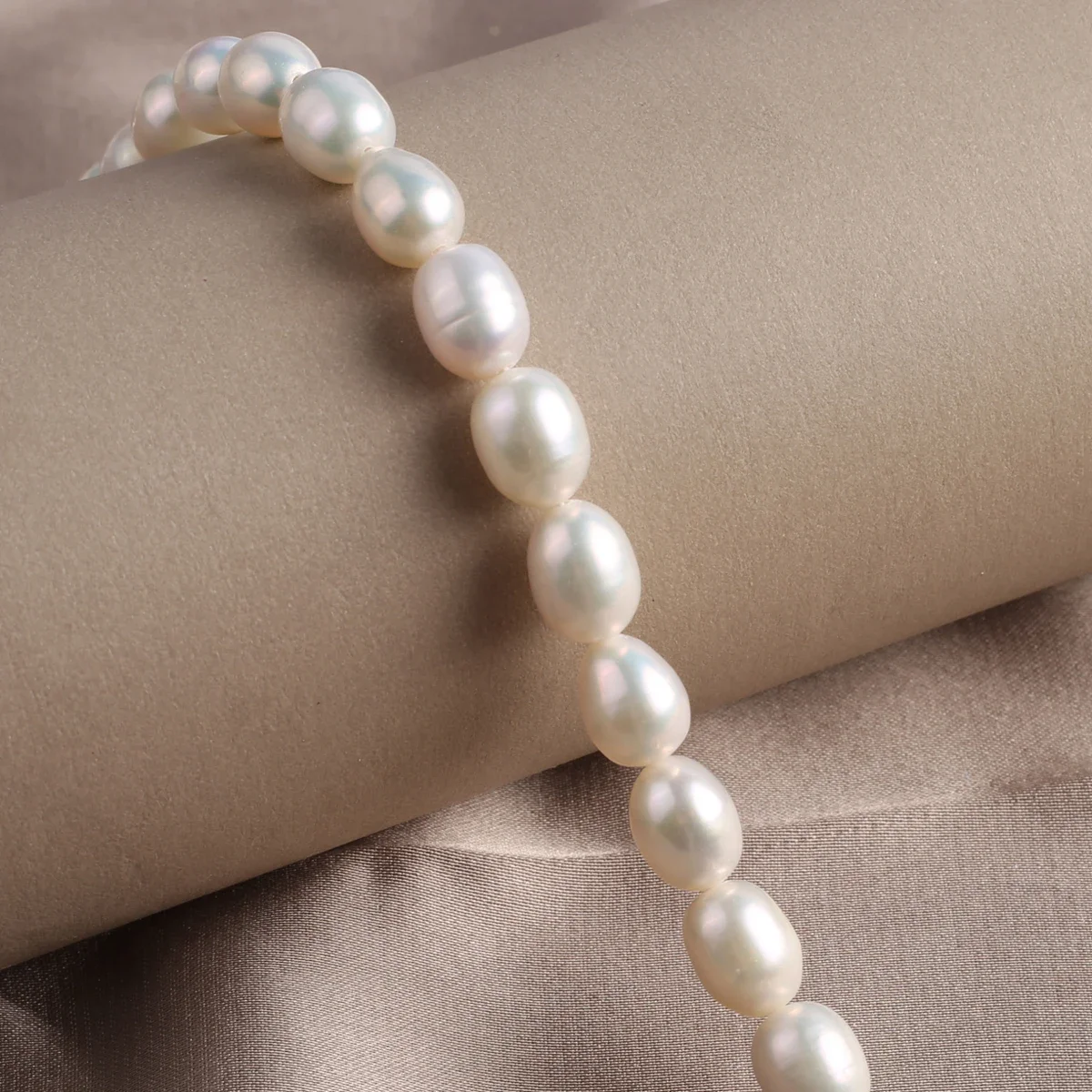 Natural Freshwater Pearl Beaded AAA 8-9mm Rice Shape Punch Loose Beads for Make Jewelry DIY Bracelet Necklace Accessories