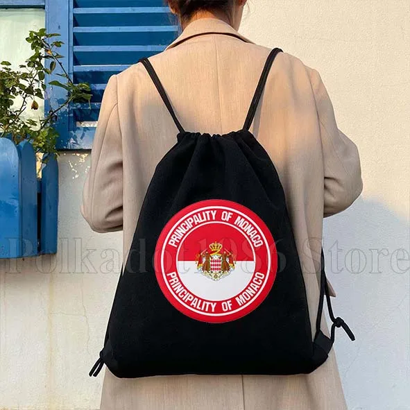 กระเป๋าผ้าแคนวาสแบบมีเชือกผูก ลายธงชาติโมนาโก สำหรับเดินทาง ของขวัญสั่งทำพิเศษ กระเป๋าเป้สะพายหลังสำหรับฟุตบอล กระเป๋าใส่ของสำหรับออกกำลังกาย กระเป๋าสำหรับเดินป่า เล่นกีฬา โยคะ