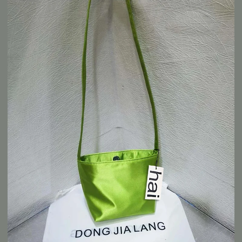 Vintage Elegance: Solid Silk Satin Small Square Bags Contrast Color Crossbody Purse for Women, Ideal Everyday Shoulder Phone Bag
