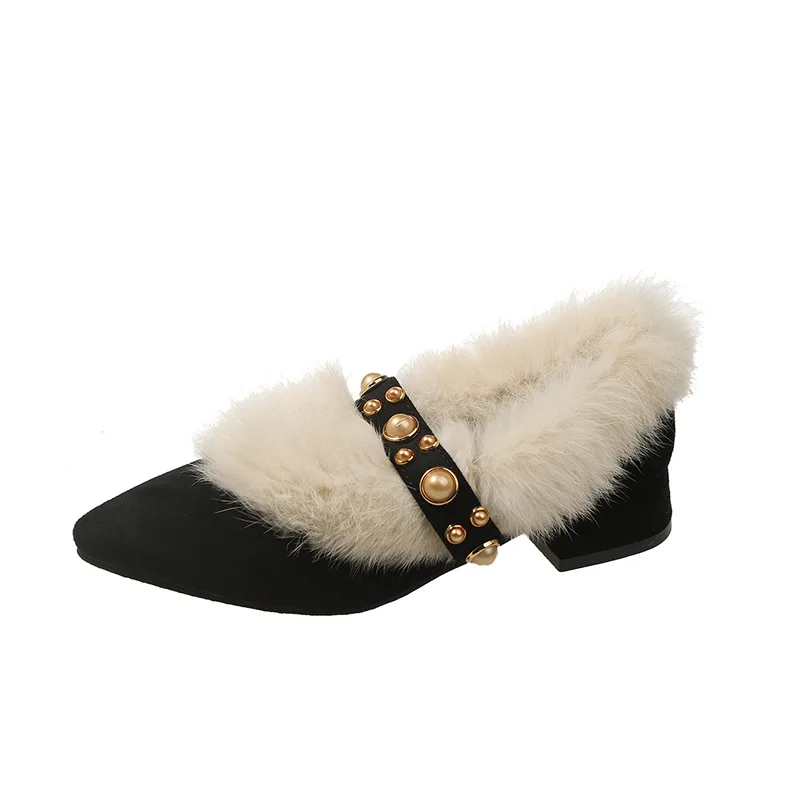 2025 Nuovo Autunno Inverno Tacchi pelosi per le donne Stile coreano Punta a punta Slip On Tacco medio grosso Foderato in pile Scarpe calde