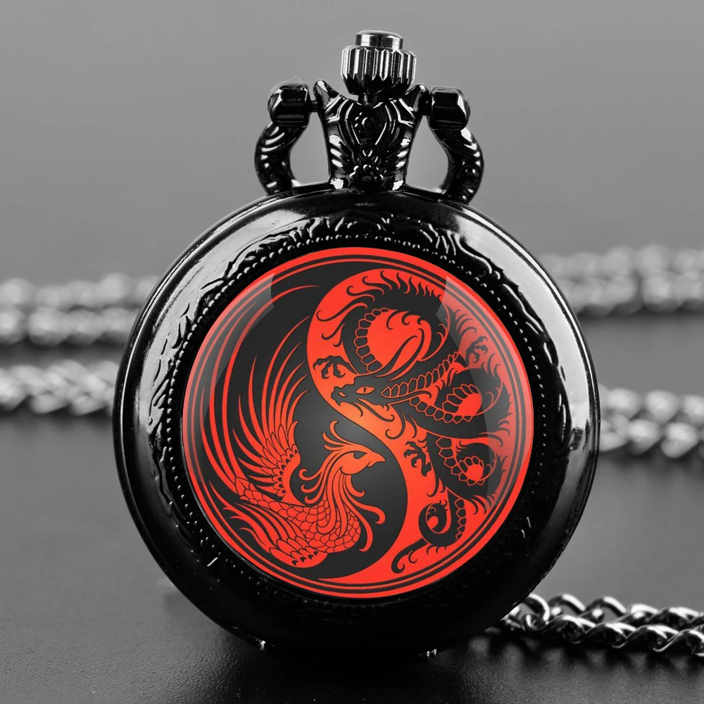 YinYang-Phoenix Dragon Design Vidro Dome Quartz Relógio de Bolso, Cadeia Durável, Numeral Árabe Dial para Homens e Mulheres, Presentes Criativos