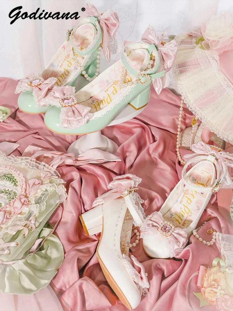 

Original Sweet Princess Lolita Med Heel Pumps Lolita Removable Pearl Chain Rhinestone Bow Mary Jane Women Cute Girls High Heels