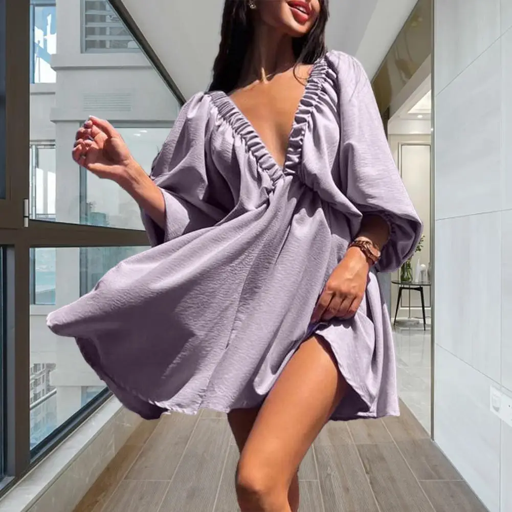 ชุดเดรสออกงานผู้หญิง สีพื้น คอวี แขนยาว คอลึก ความยาวเหนือเข่า แขนทรงโคม ชายกระโปรงบานทรงเอ สำหรับงานพรอมฤดูร้อน