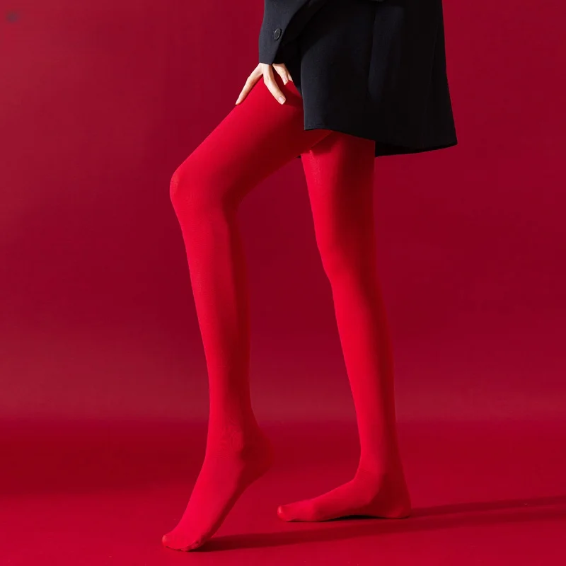 ถุงเท้าสุภาพสตรีสีทึบเรียบง่าย One Piece ใหม่ปีถุงน่องสีแดง Matte Velvet สตรี Pantyhose