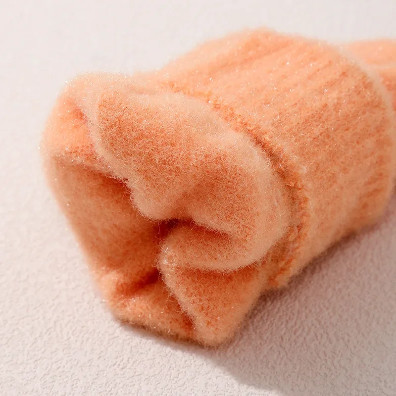 New Winter Best-selling Knitted Cute and Fashionable Thick Cold Resistant Five Finger Gloves for Men and Women Outdoor Warmth