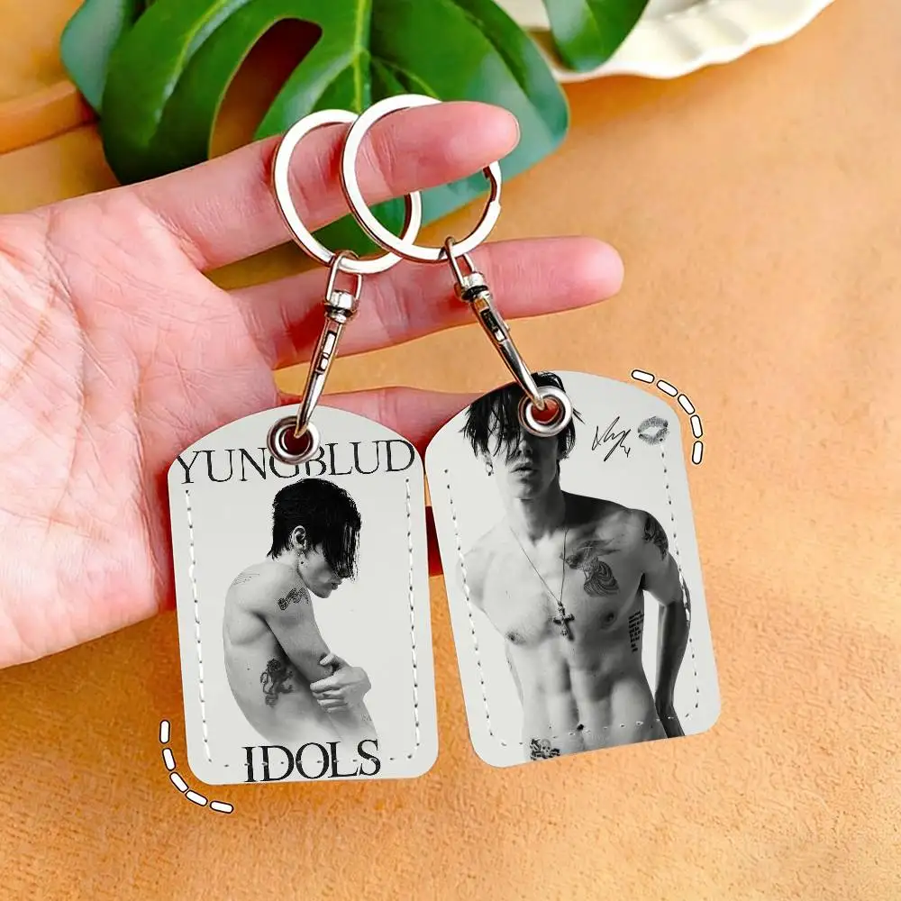 Singer Yungblud Idols Card Holder With Keychain Executive Protection For Bank Credit Subway Bus Case